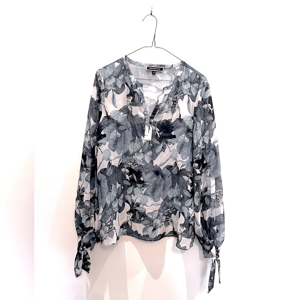 🩵Melanie Lyne Floral Blouse